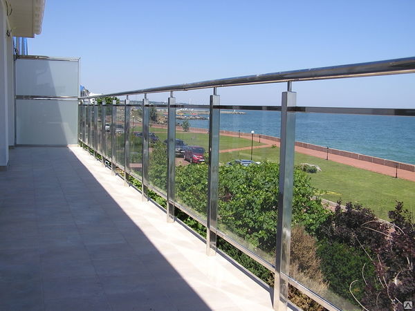 Балконные перегородки из силикатного стекла