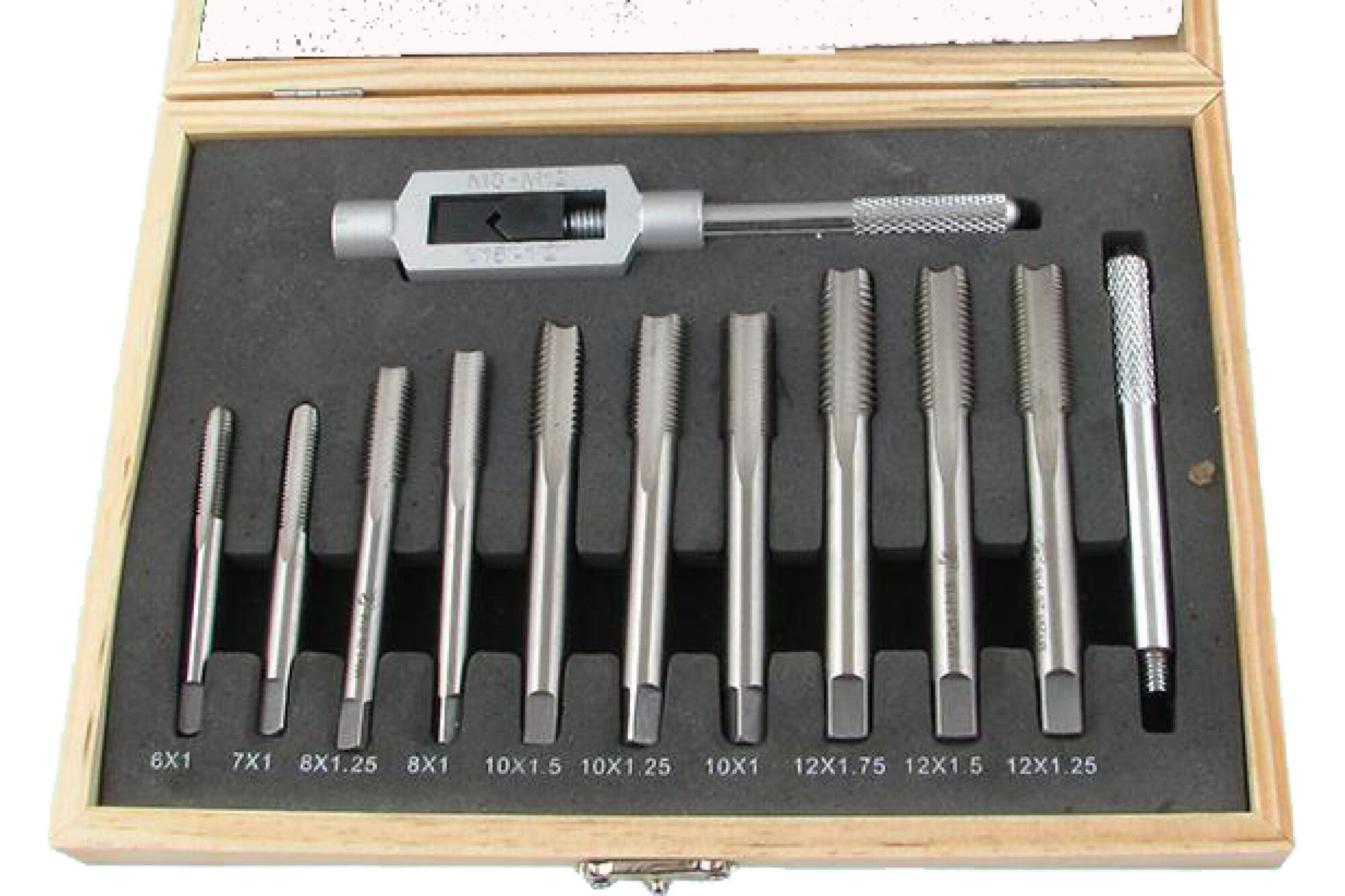 Комплект резьбонарезного инструмента CNIC Вороток и 10 метчиков М6-М12 Р18 в дер. коробке 11 поз. 53866