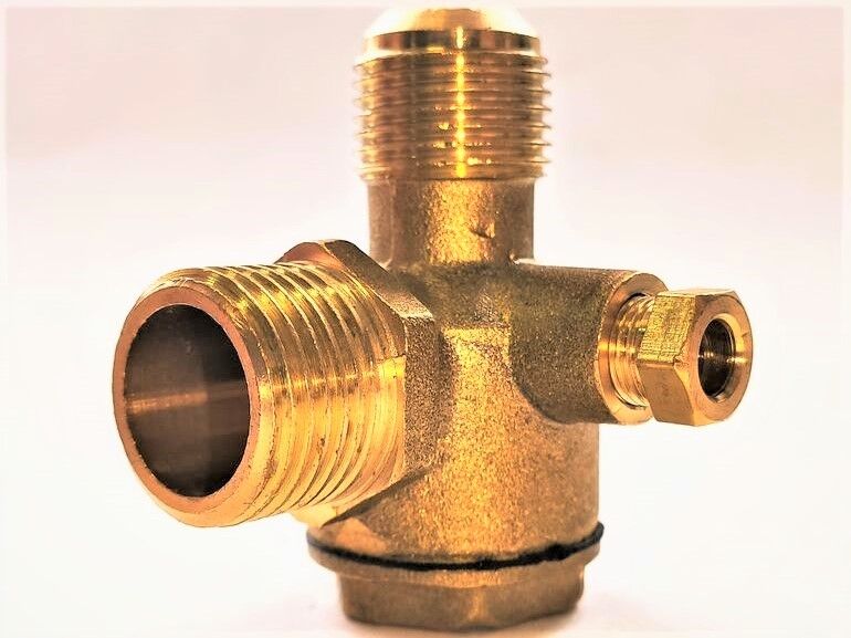 Обратный клапан 1/2 х 1/2 правый (20,5 мм х 18,5 мм) для компрессора