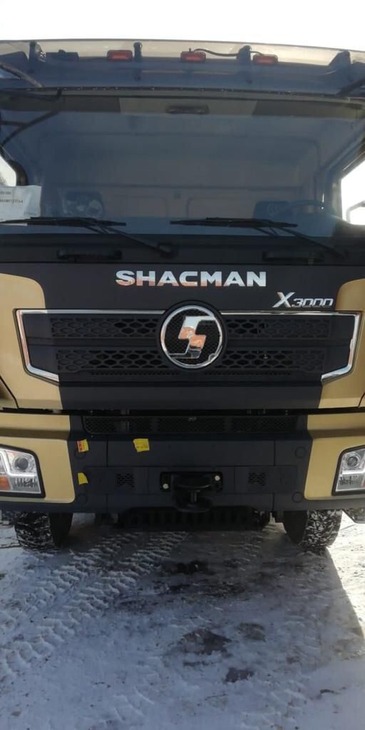 Самосвал SHACMAN SX33186T366, 8×4, кабина X3000 4