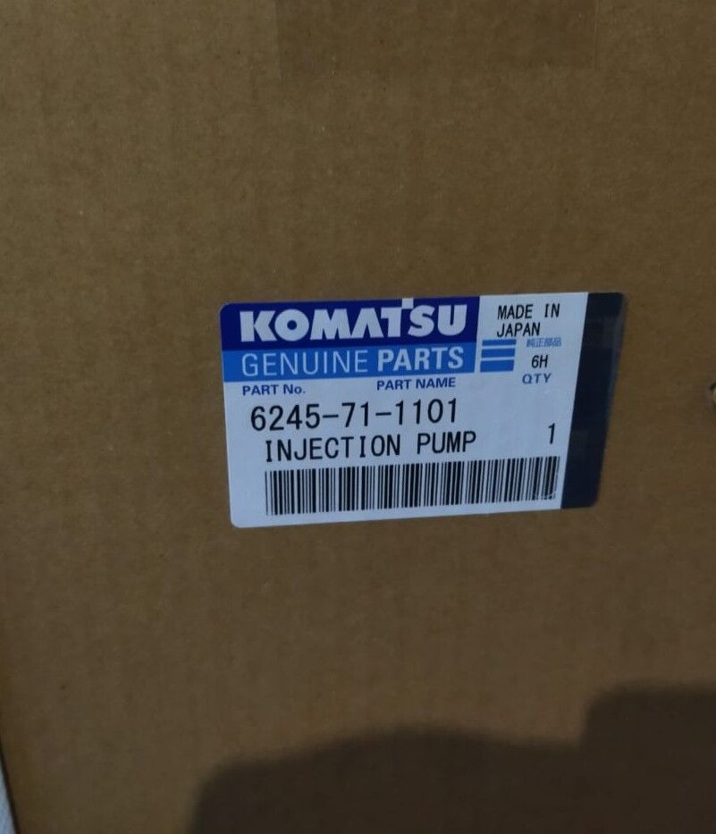 6245-71-1111 топливный насос Komatsu в сборе 6245-71-1101 новый оригинальный