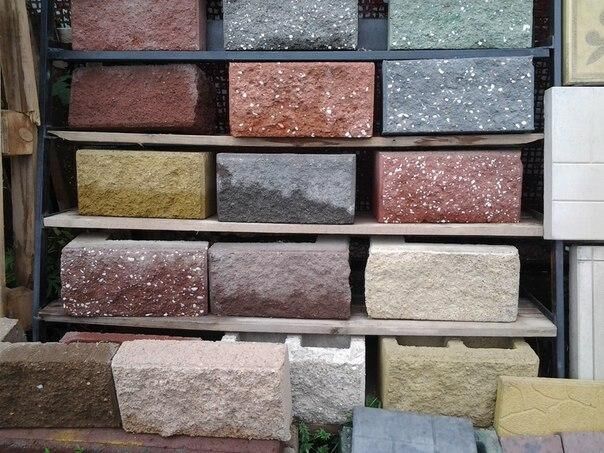 Камень бетонный облицовочный колотый "Девятка Рядовая" цветной 95х188х390
