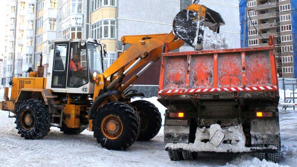 Вывоз снега автомобилями Камаз 15 т