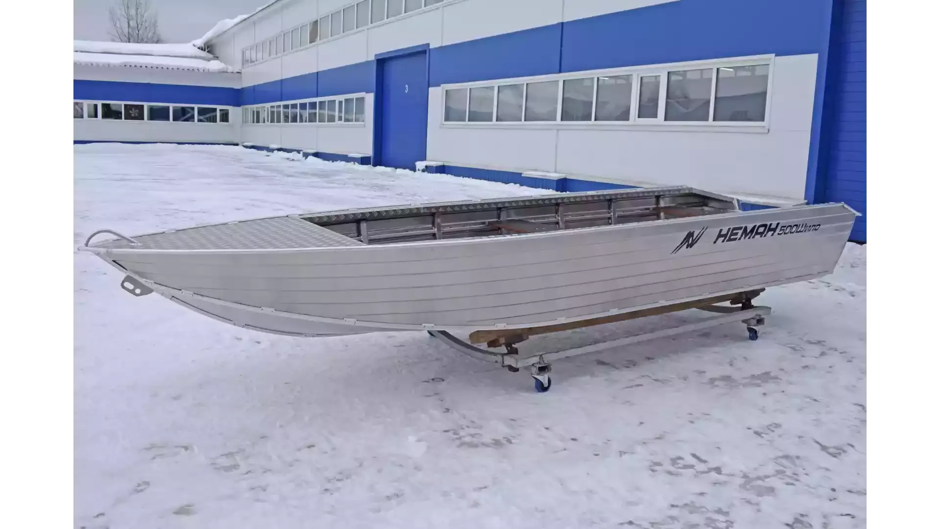Алюминиевая лодка под 30 л с. Лодка Neman. Лодка Неман 500. Неман 3 лодка. Неман 500р алюминиевый