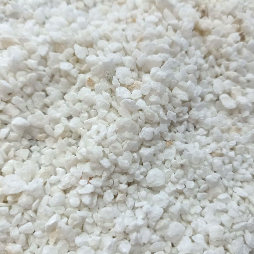 Мраморный песок (крошка) СМ 2,0-3,0 мм, мешок 25 кг