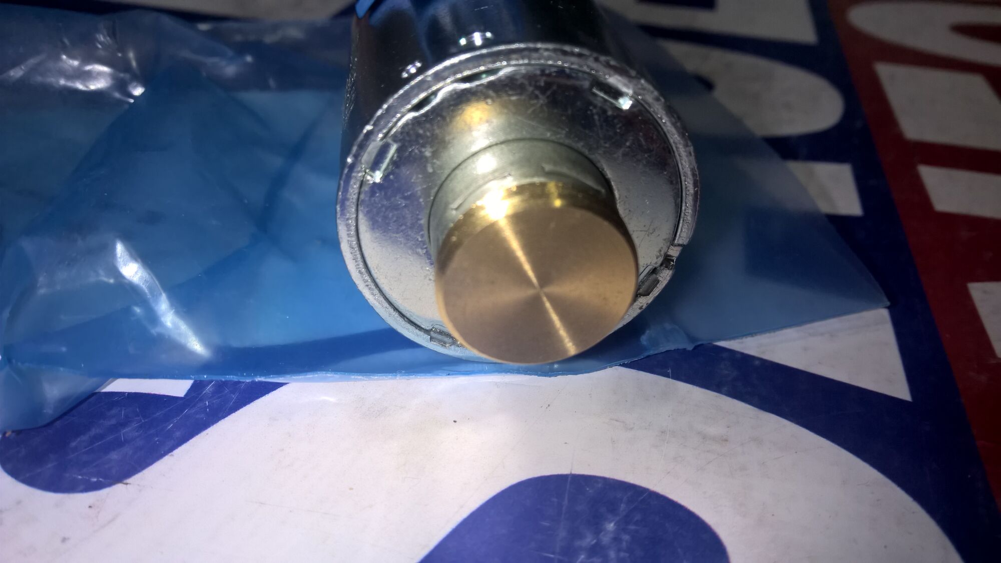 Соленоид 11013616 SOLENOID-ON/OFF-THREAD H1B 24V DT04-2P Danfoss Зауэр ...
