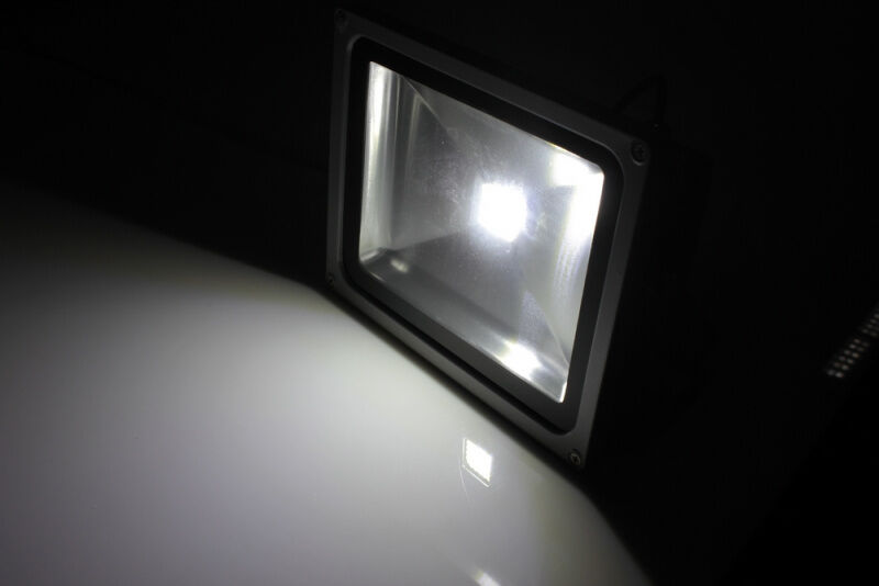 G-DТ150-28-W new LED прожектор белый,1LED-50W,220V FLESI-NEON