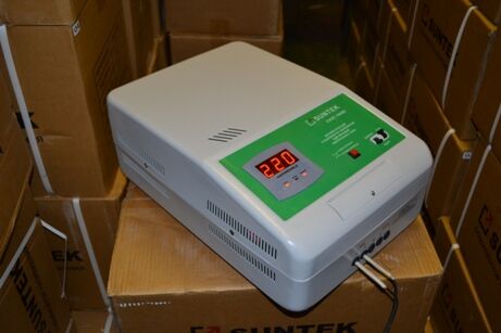 Стабилизатор напряжения релейный 16 квт для дома SUNTEK 16000 ВА с функцией Грозозащита, морозостойкий suntek